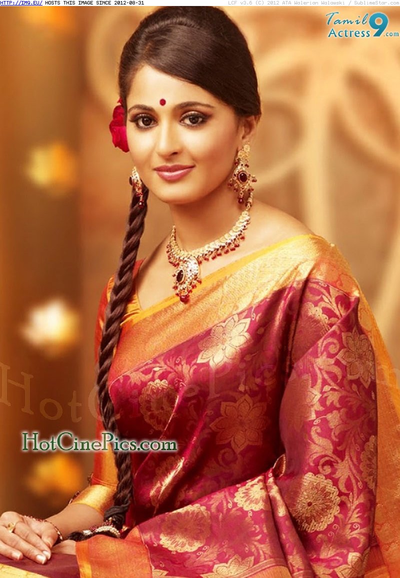 Anushka Shetty 51 (HD photos) (in Anushka Shetty HD Photoshoots Unseen)