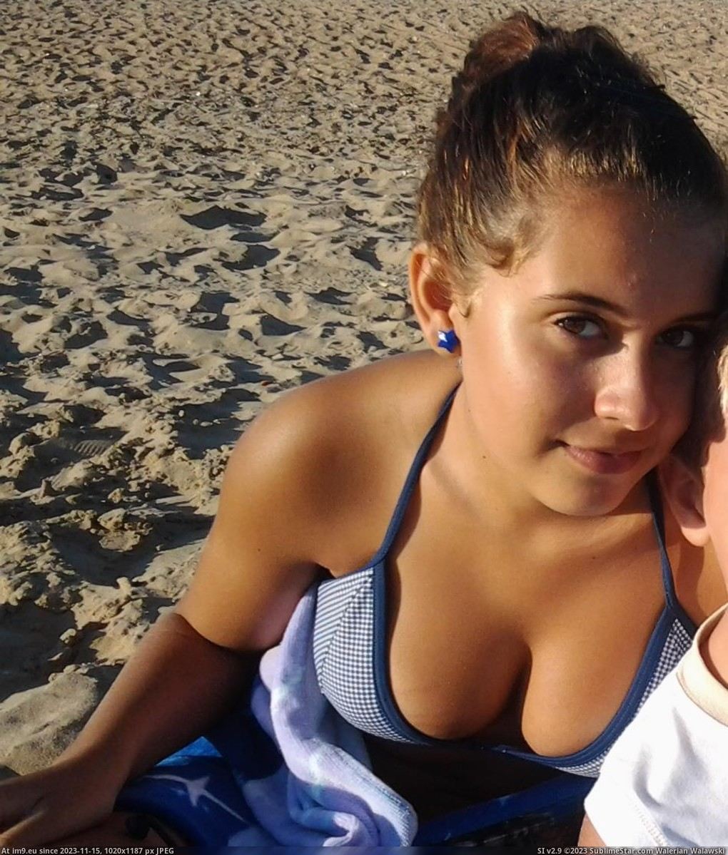 Big tits on teenagers