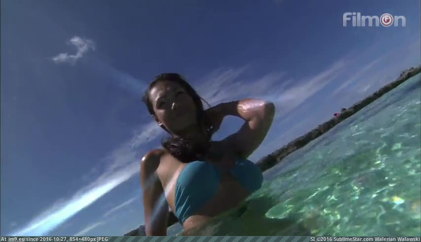 Pic Bikini B Streamshots