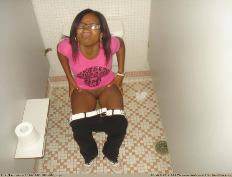 800px x 612px - Pic. #Porn #Girl #Pissing #Peeing #Black, 39483B â€“ Pissing/peeing girls  (urination photos)