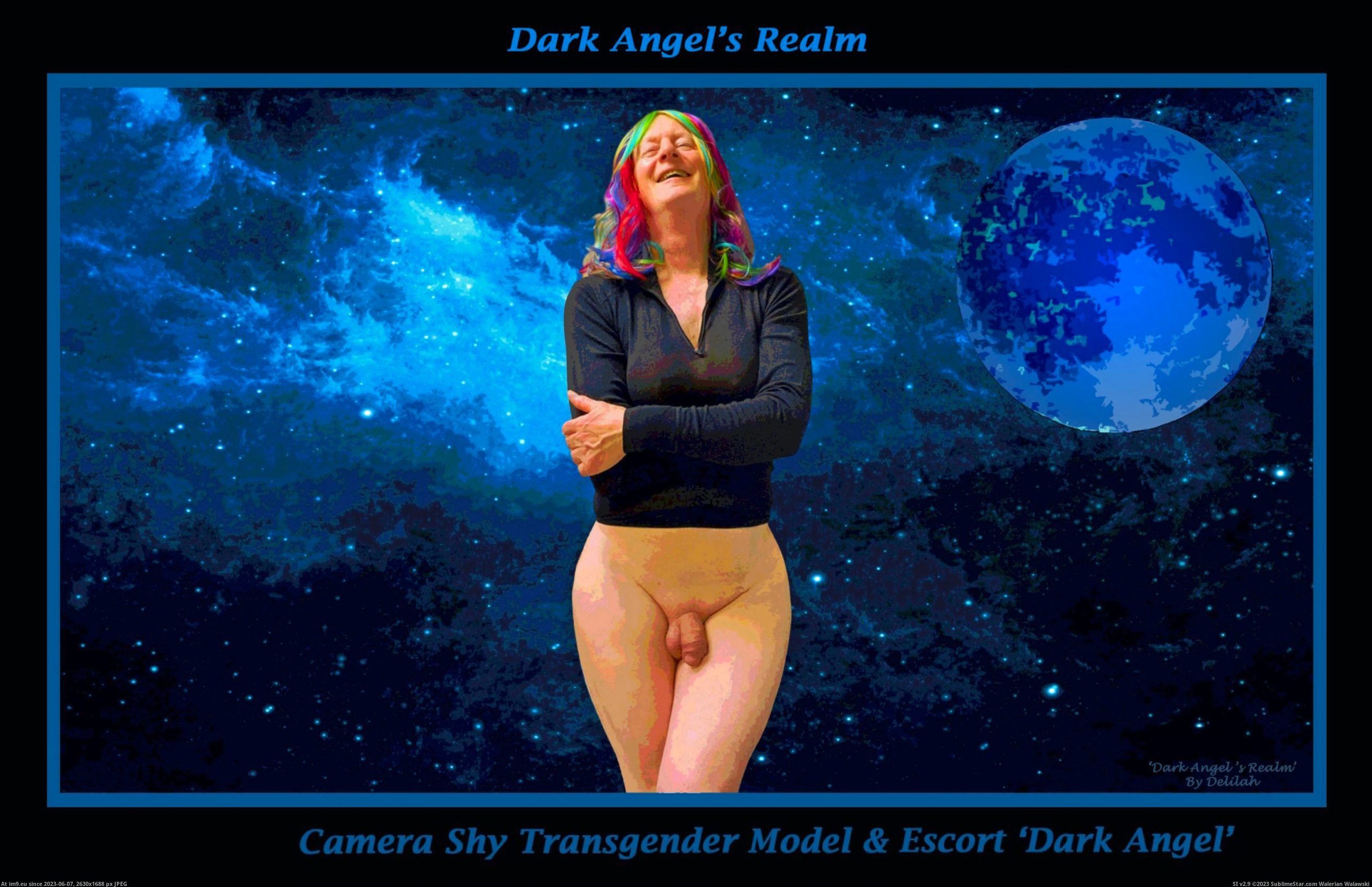 Pic Amateur Art Angel David Davina Clothed Dark Unclothed