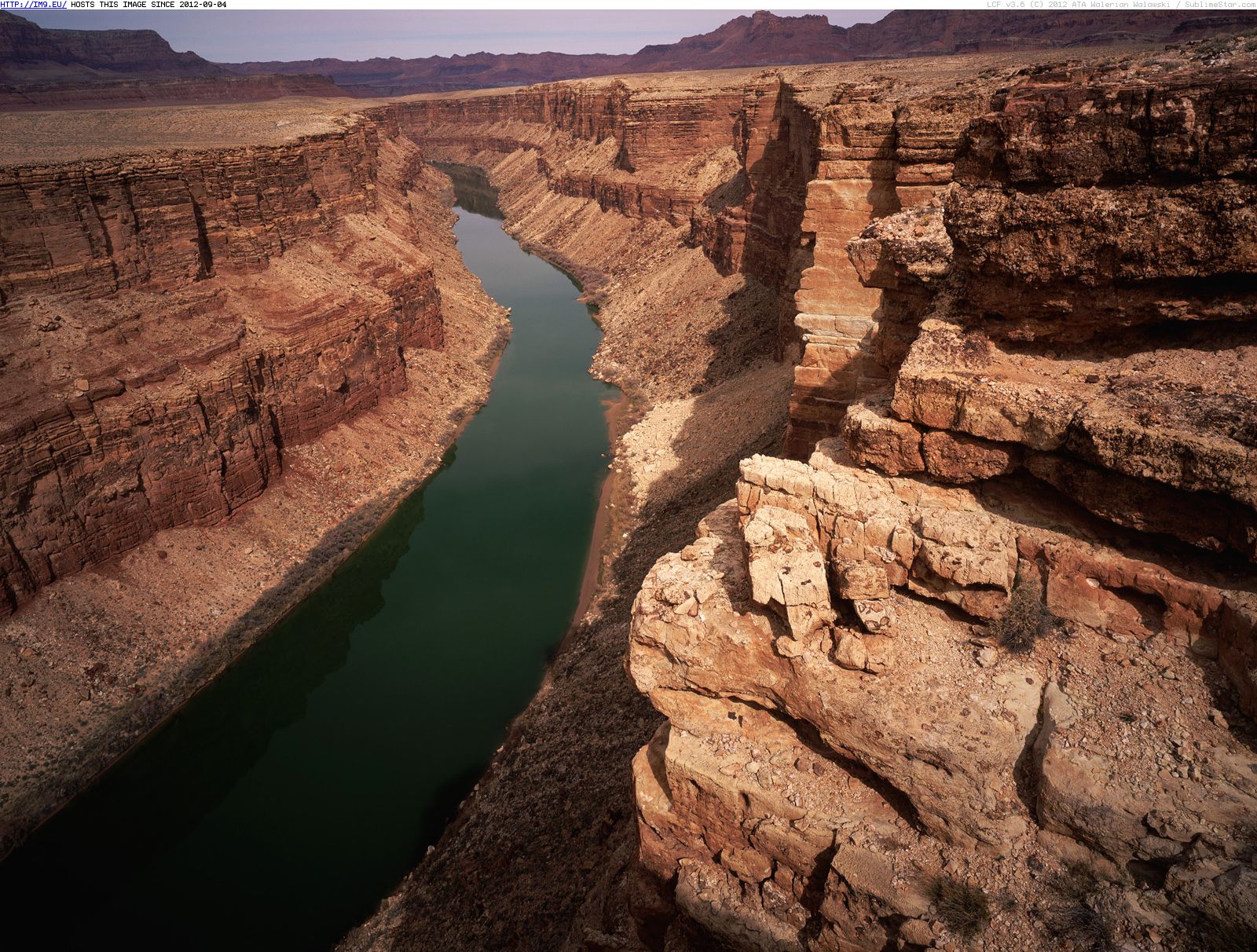 http://p.im9.eu/colorado-river-marble-canyon-grand-canyon-national-park-arizona.jpg