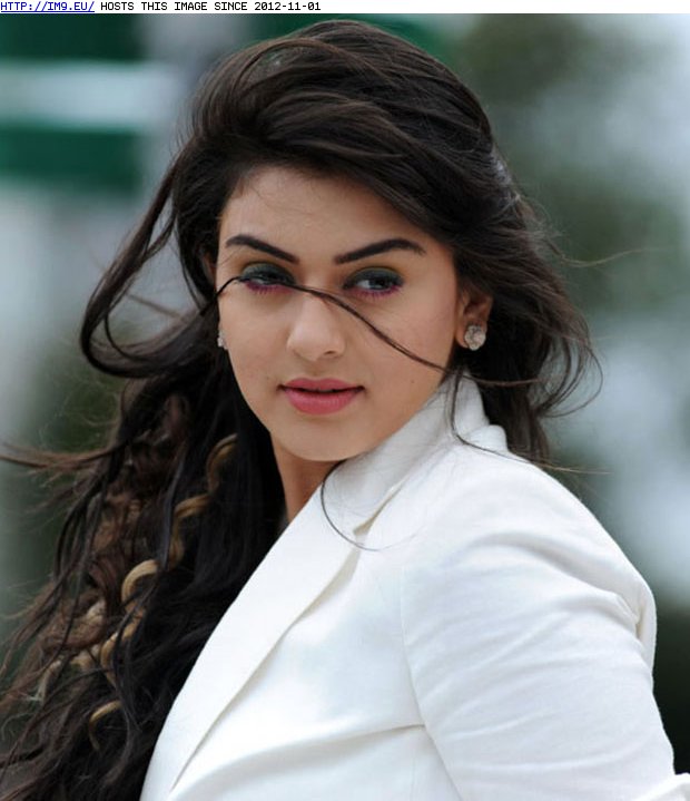 Hansika-50 (in Hansika Latest Gallery)