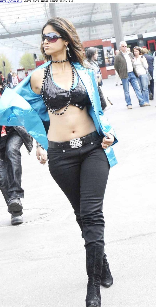 ileana_29 (in Ileana Hot Gallery)