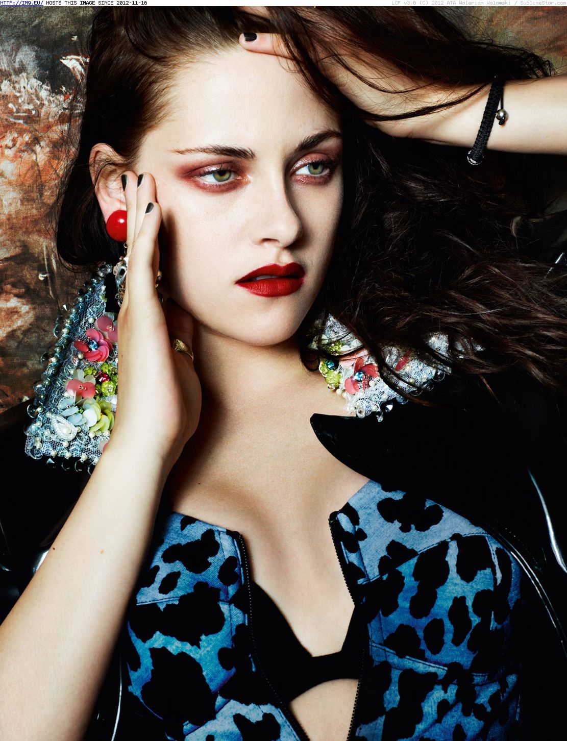 Kristen Stewart photo 2 (in Kristen Stewart Photos)