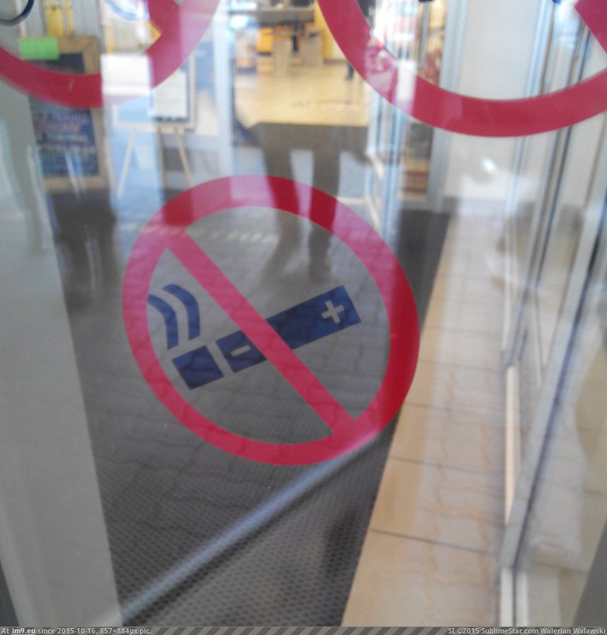 [Mildlyinteresting] My local mall has banned e-cigarettes (in My r/MILDLYINTERESTING favs)