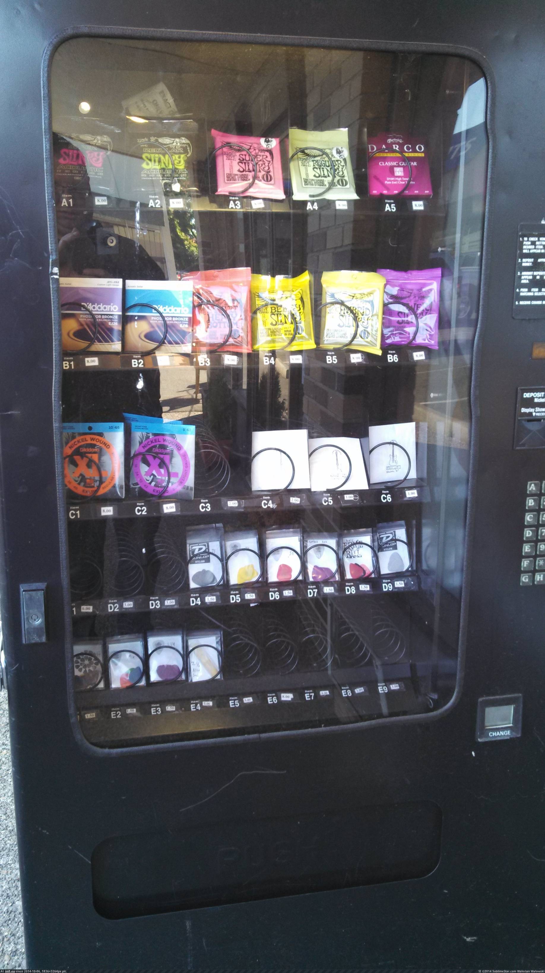 Pic. Store Machine Vending Strings Picks Guitar Sells