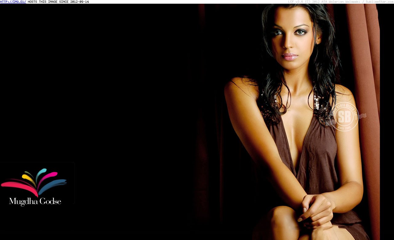 Mugdha Godse Wallpaper 2 (in Hot and Charming Indian Actress Mugdha Godse Wallpapers)