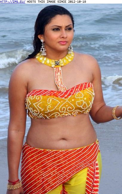 namitha-new-hot-stills252822529 (in Namitha)