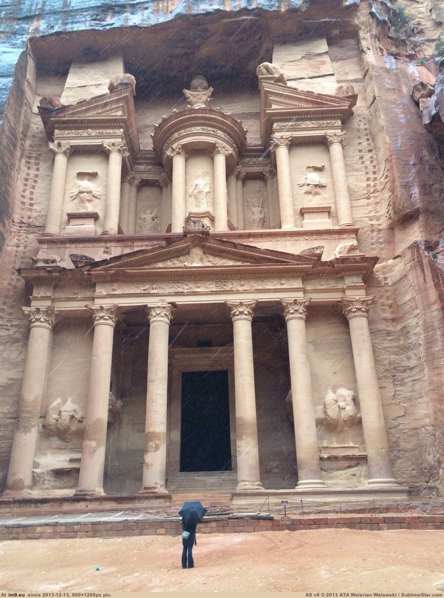 Pic. #Had #Crazy #Petra #Basically #Snowstorm, 327957B – My r/PICS favs