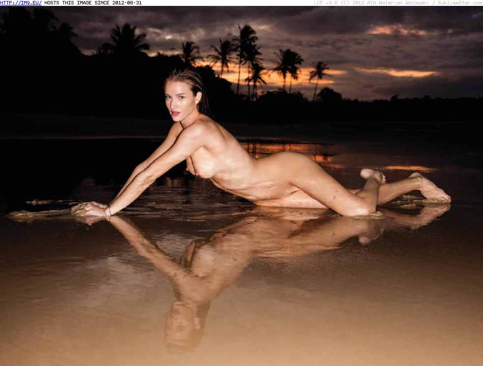 Pirelli Calendar Photo47 (in Pirelli Calendar photos mix)