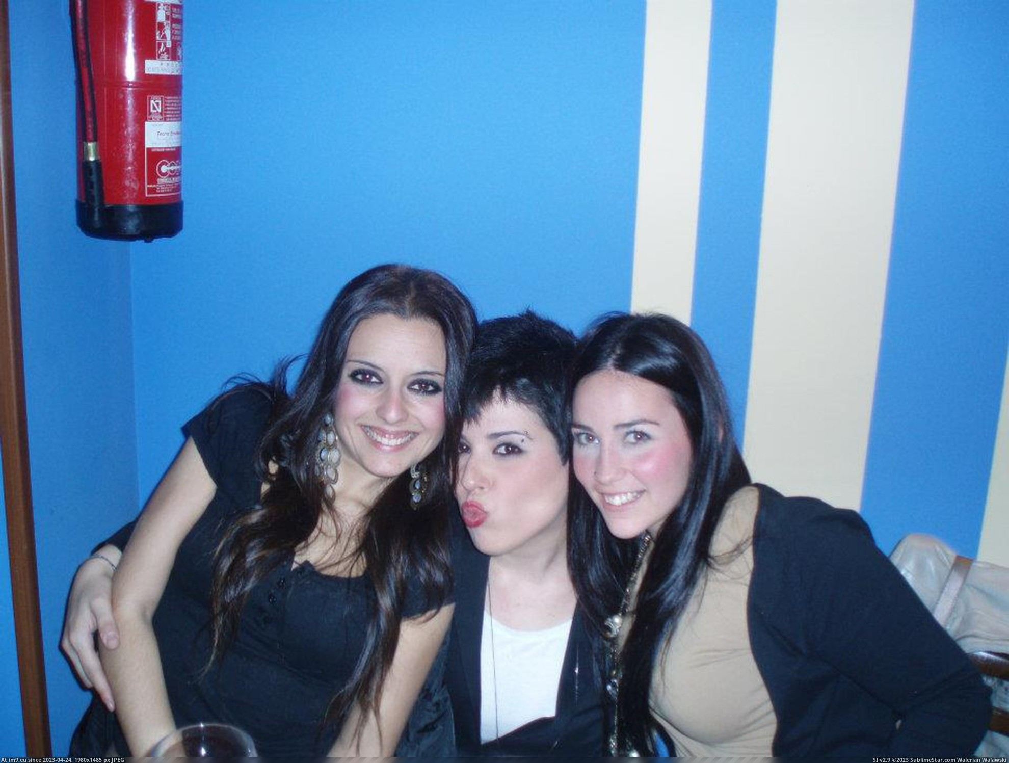 Pic. #Threesome #Trio #Mamanda #Rameras #Calientapollas #Putonas ...