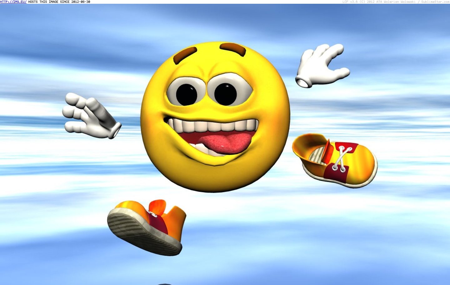 Smiley Running 128  (smiley wallpaper) (in Smiley Wallpapers)