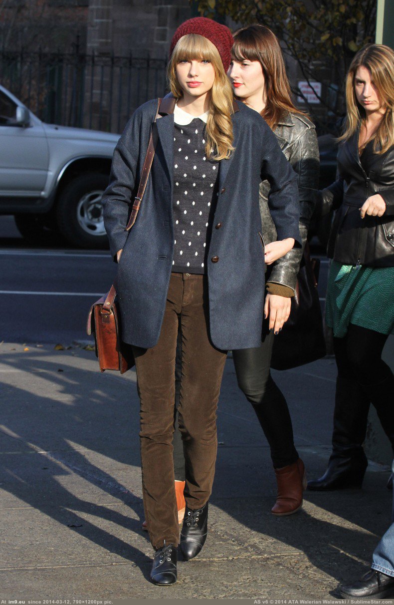 Pic. #Showing #Hotel #Pants #Taylor #Leaving #Swift #Nyc #Jeans #Cameltoe,  198259B – Celebrity Cameltoe