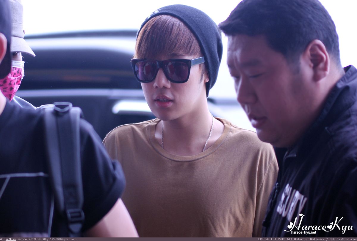 tumblr_mnrtxouc6h1rtpbwqo1_1280 (in 130601 Gimpo Airport)