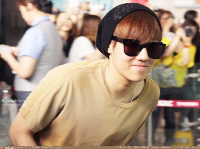 tumblr_mnrwr5ewUg1rtpbwqo1_1280 (in 130601 Gimpo Airport)