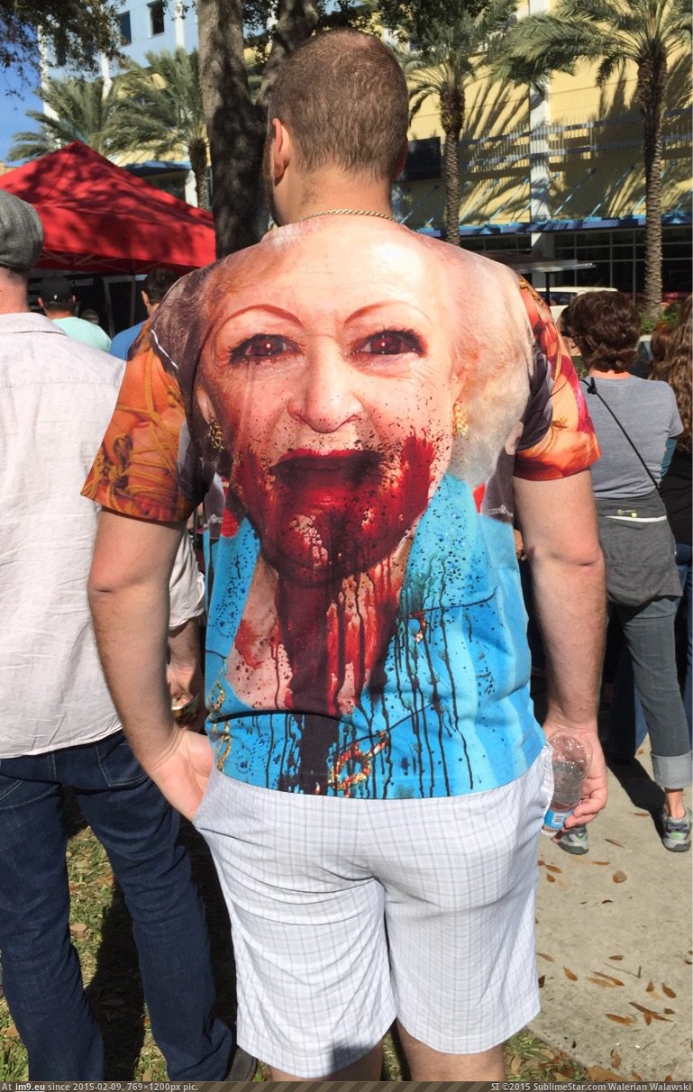 [Wtf] This guy's shirt (in My r/WTF favs)