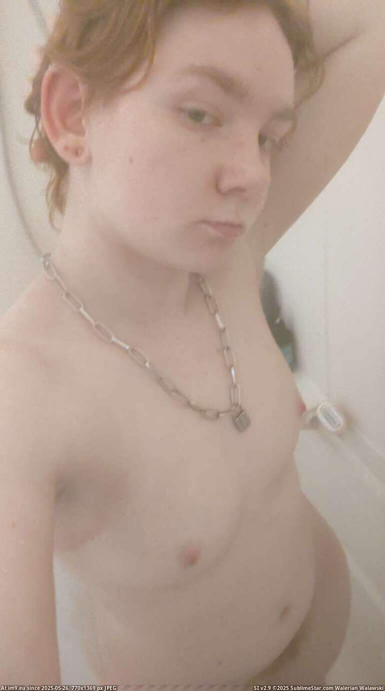 #Tits #Sexy #Nude #Smalltits #Redhead #Slut #Naked #Selfie 1000001796 Pic. (Obraz z album Redhead slut))