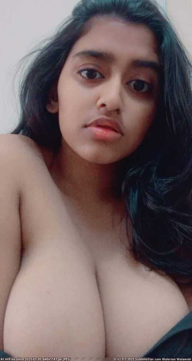 #Hot #Tits #Boobs #Ass #Selfie #Exposed #Feet #Indian #Teen #Nude #Slut #Whore 1667668339833 Pic. (Obraz z album Hot Indian Sluts))