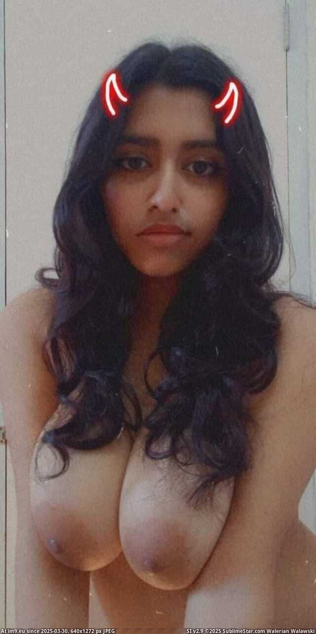#Tits #Sexy #Boobs #Ass #Nudes #Selfie #Feet #Sluts #Nude #Teen #Slut #Whore 1667668340302 Pic. (Obraz z album Hot Indian Sluts))