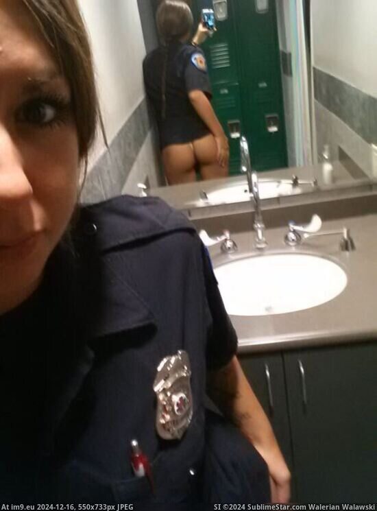 #Sexy #Selfie #Ass 8783FFF Pic. (Obraz z album Instant Upload))