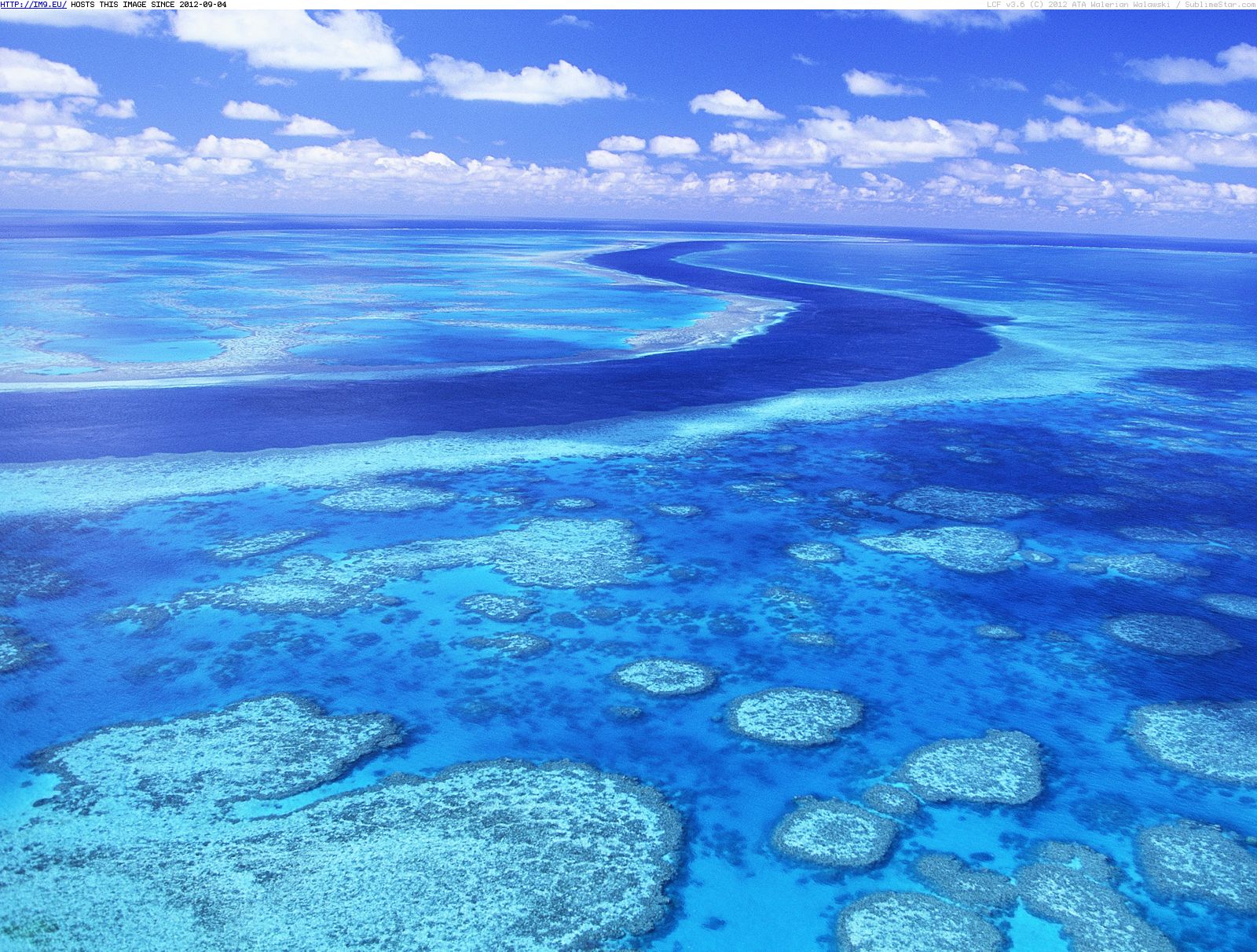 Aerial View of the Great Barrier Reef, Australia (in Beautiful photos and wallpapers)