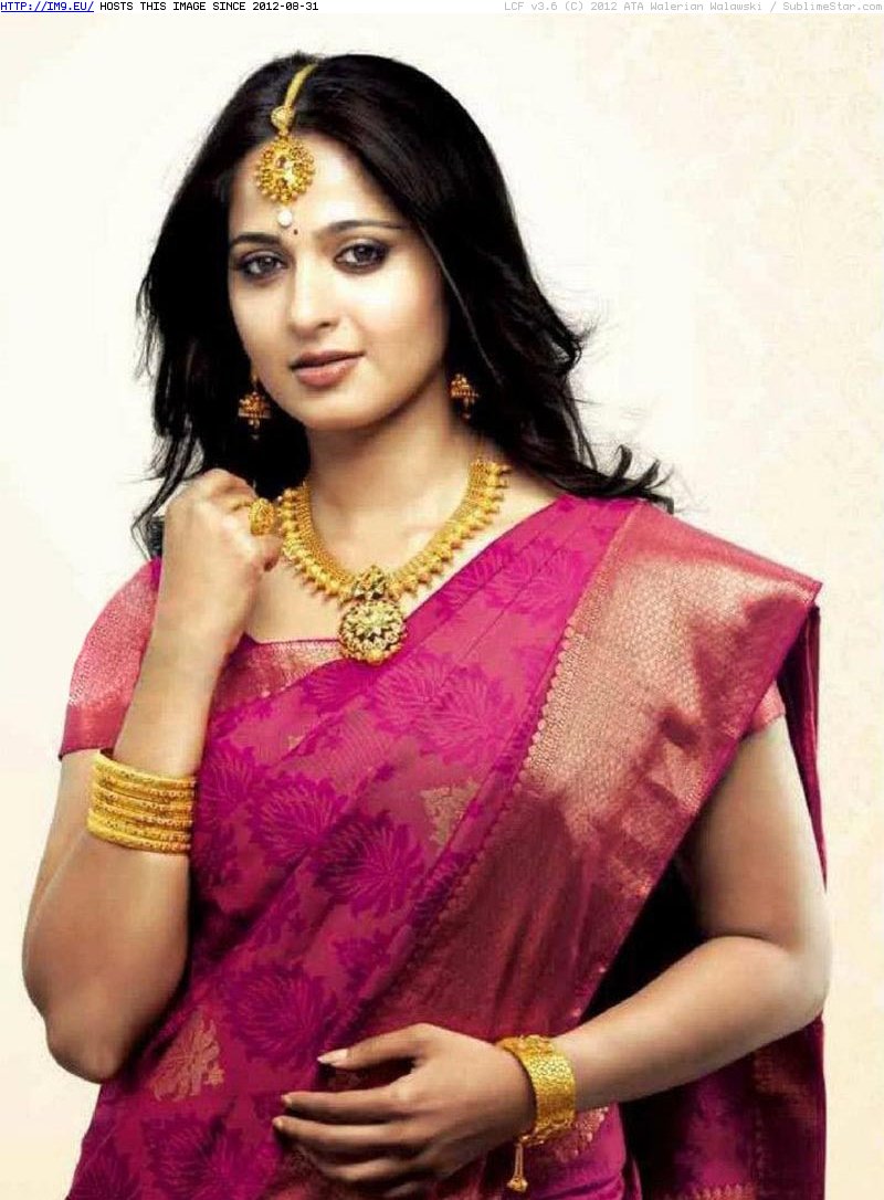 Anushka Shetty 1 (HD photos) (in Anushka Shetty HD Photoshoots Unseen)