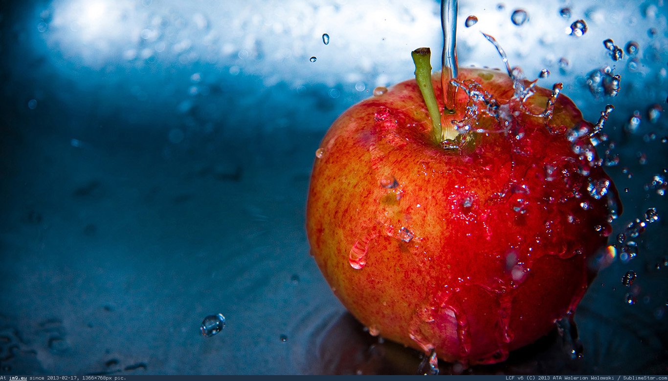 Apple Wallpaper 1366X768 (in Food and Drinks Wallpapers 1366x768)