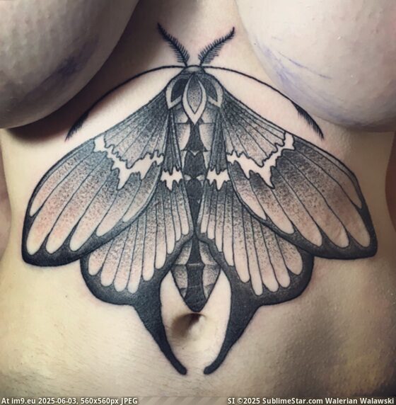 #Tits #Sexy #Boobs #Naked #Rosie #Stylish #Nudeinpublic #Moth #Lingerie #Public #Escort #Tattooed btc-moth-breastplate Pic. (Obraz z album Ms. Rosie Wilde, Rosie Levine, Rosie Manhattan nude))
