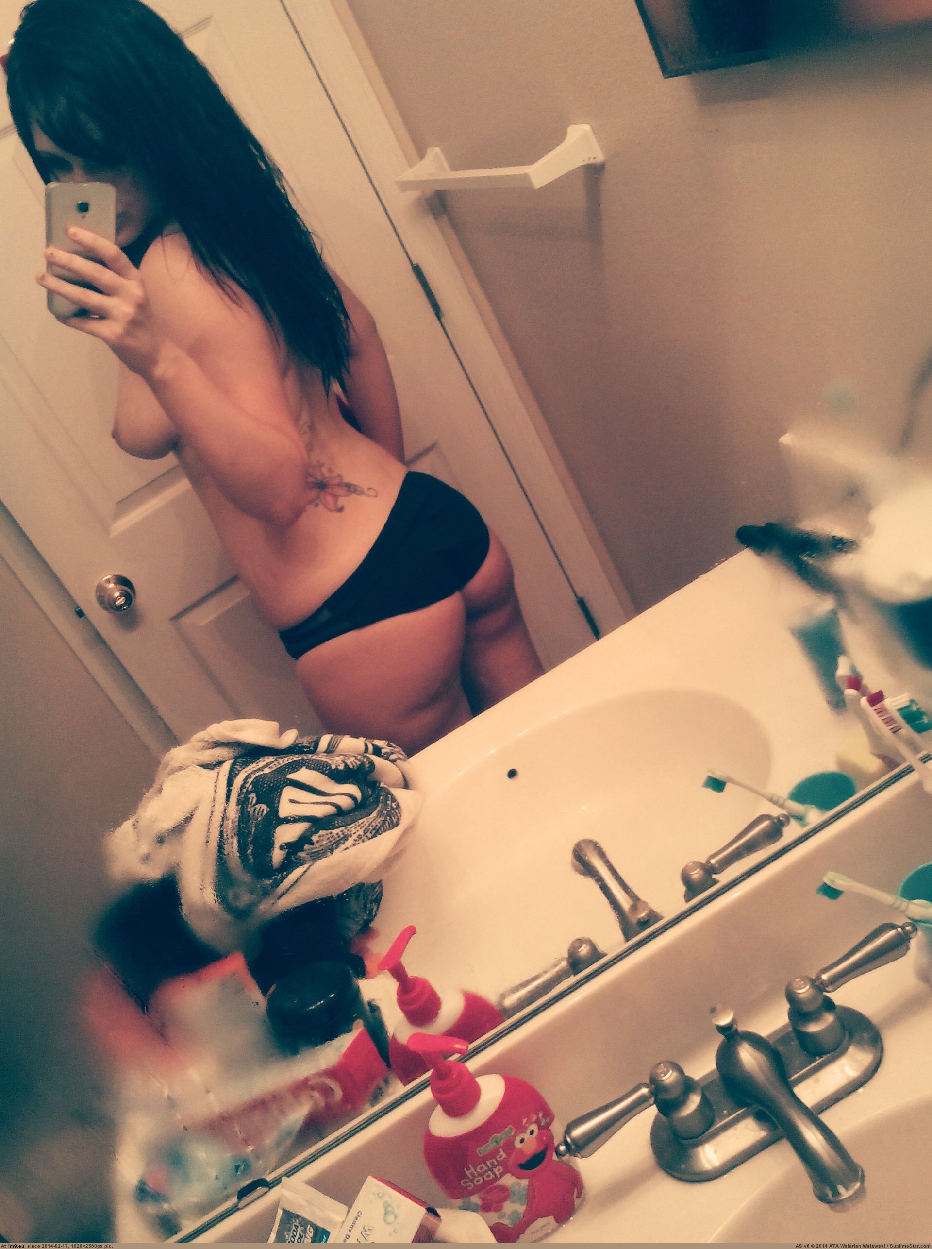 #Wet #Dv9f0uf dv9f0Uf Pic. (Obraz z album Rando-Wilders))