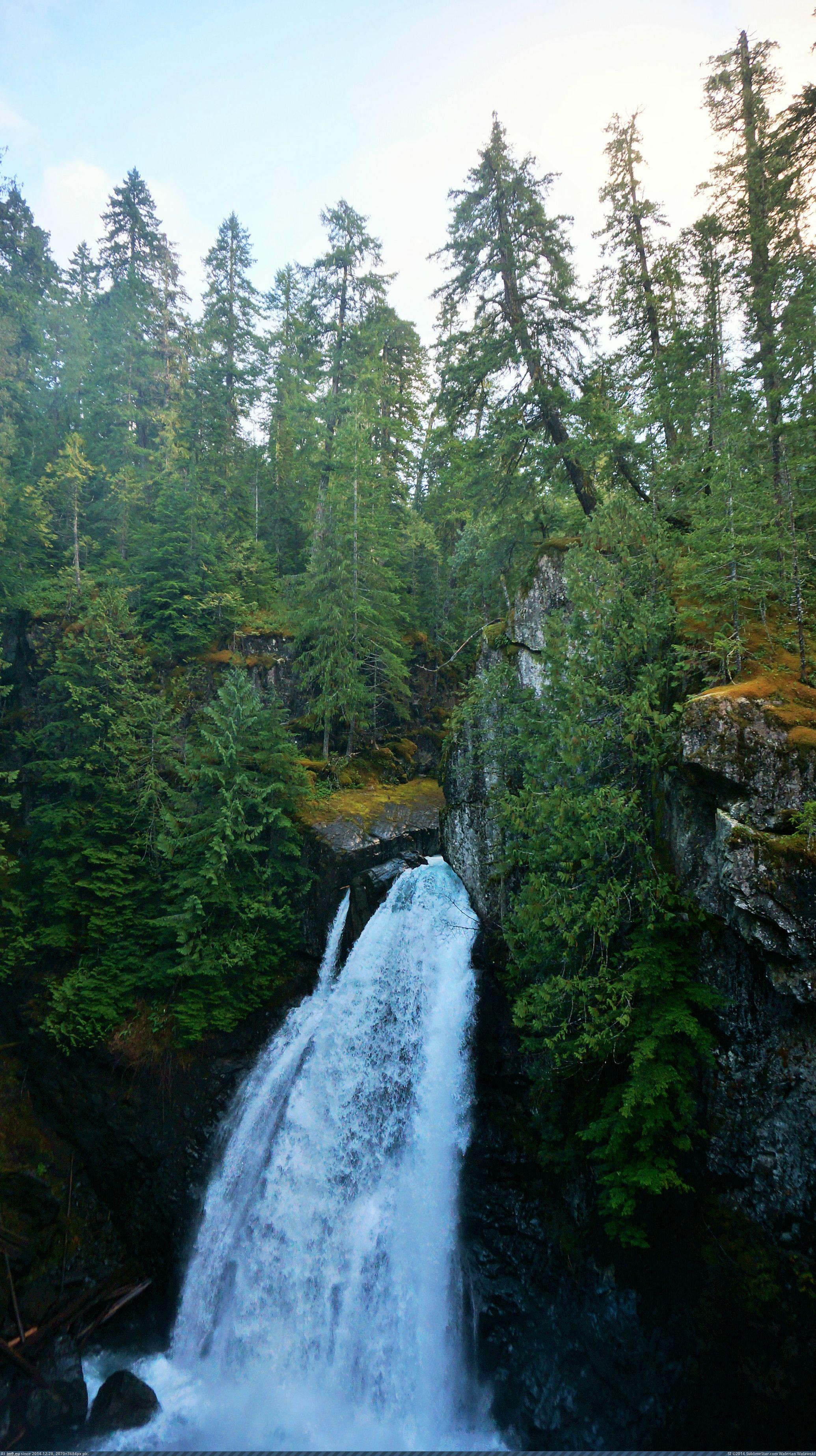 [Earthporn] Lady Falls, Vancouver Island - Canada [2070x3684] [OC] (in My r/EARTHPORN favs)
