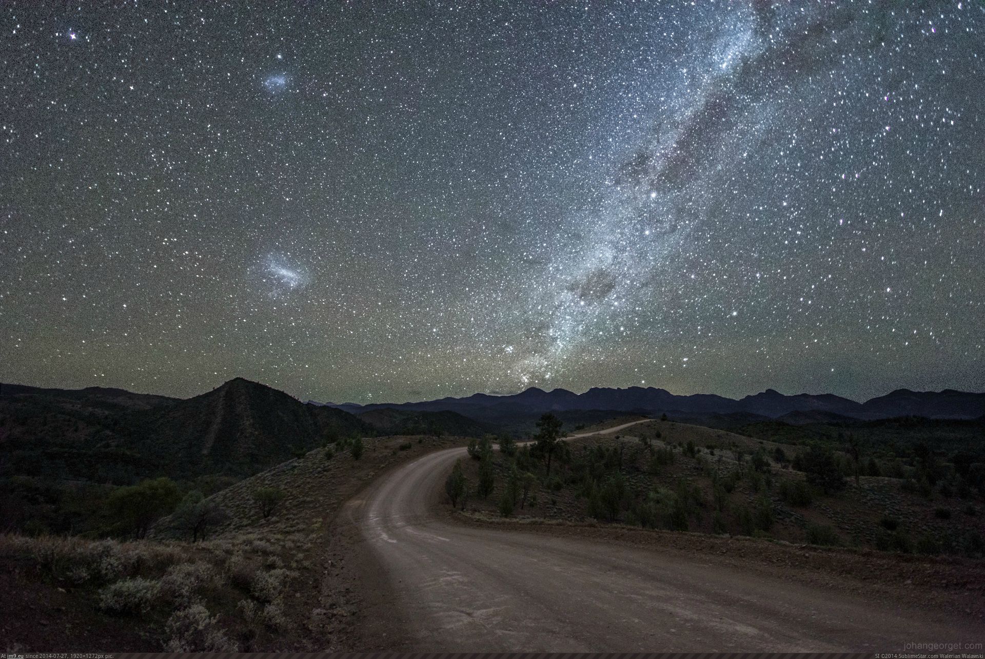 Светлеет небо видней дорога. Млечный путь. Звездное небо Млечный путь. Млечный путь дорога. Звездная дорога.