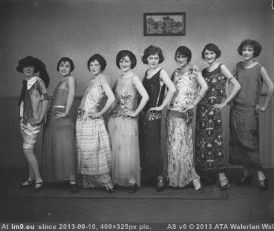 Flappers2001230258 (in Flapper Porn)