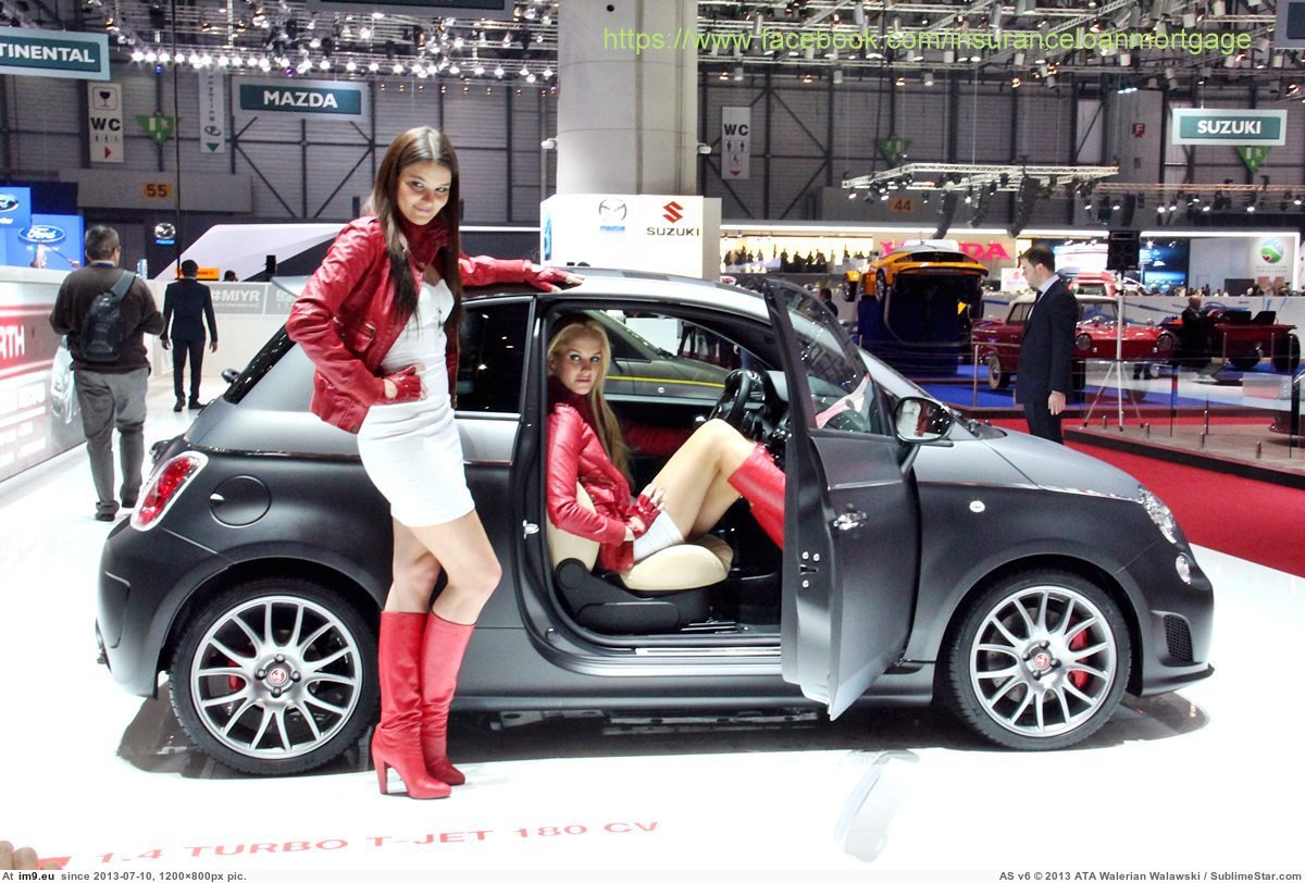 geneva girls (in Girls of the Geneva Motor Show 2013)