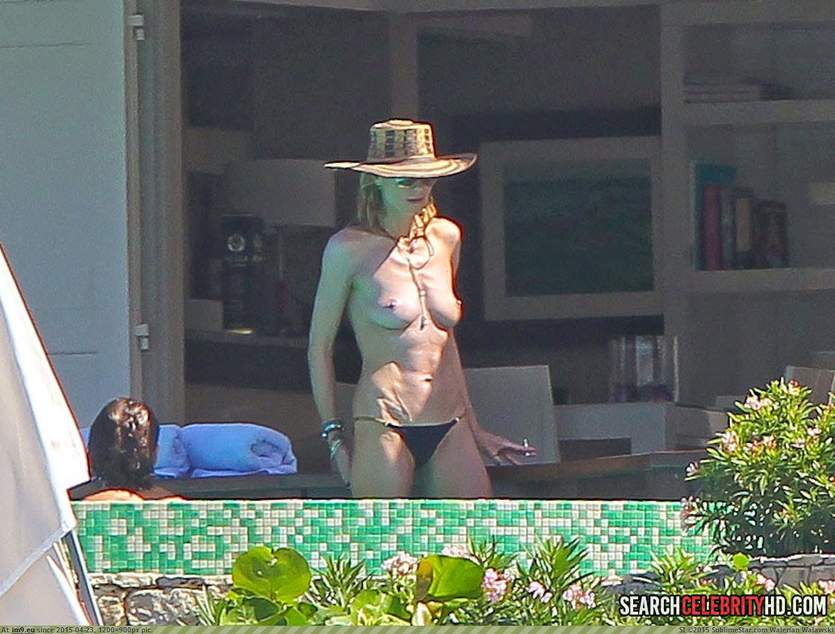#Photos #Bikini #Barts #Sunbathing #Candid Heidi Klum LeakedTopless Bikini Candid Photos Sunbathing In St. Barts (24) Pic. (Image de album celebrity leaked fappening))