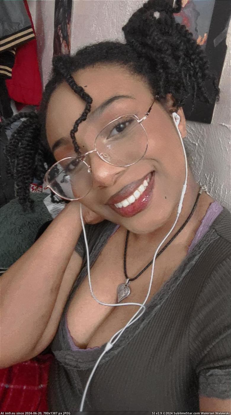 IMG_20231029_234318_227 (in Ebony slut kiara exposed)