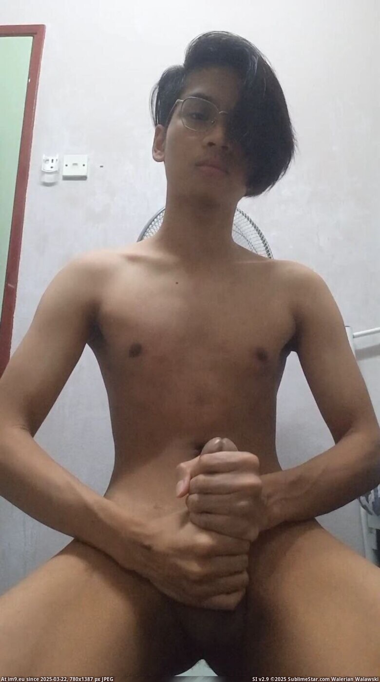 #Teen #Bigcock #Bigdick #Asian IMG_20250302_223920_061 Pic. (Изображение из альбом Leon leaked))