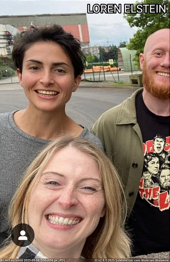 IMG_20250906_111417 (in Loren Elstein nude in public)