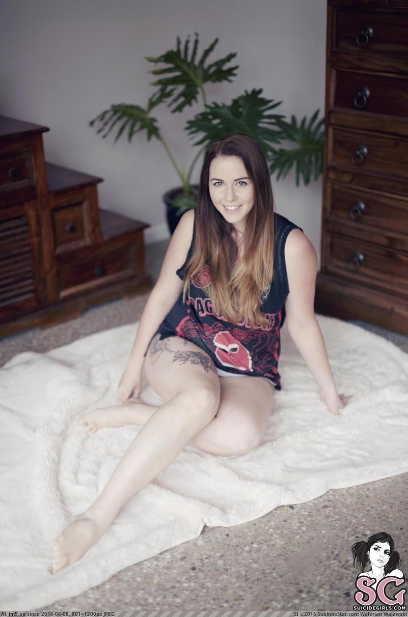 #Porn #Tits #Hot #Emo #Tatoo #Kettle #Dragoneye #Sexy #Boobs #Softcore -kettle-dragoneye-01 Pic. (Obraz z album SuicideGirlsNow))