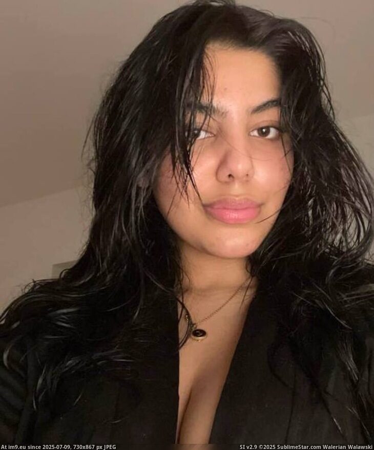 Laiba_Sahar_Face (in Instant Upload)