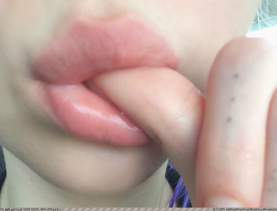 lovley lips (40) (in I Love Lips)