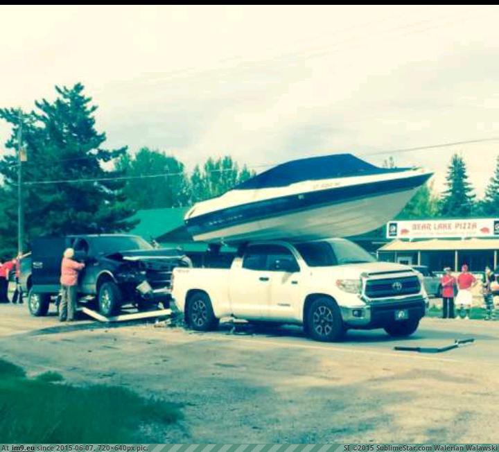 [Mildlyinteresting] An accident near my hometown resulted in a boat stuck on top of a truck. (in My r/MILDLYINTERESTING favs)