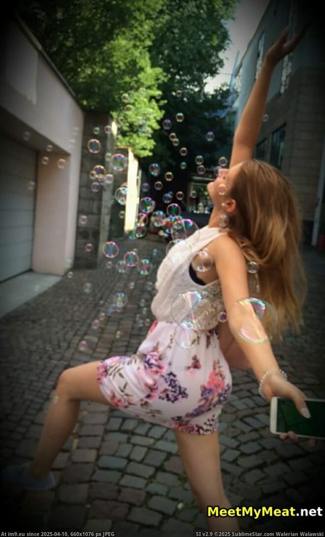 #Teen #Happy nsfw79149 Pic. (Image of album Instant Upload))