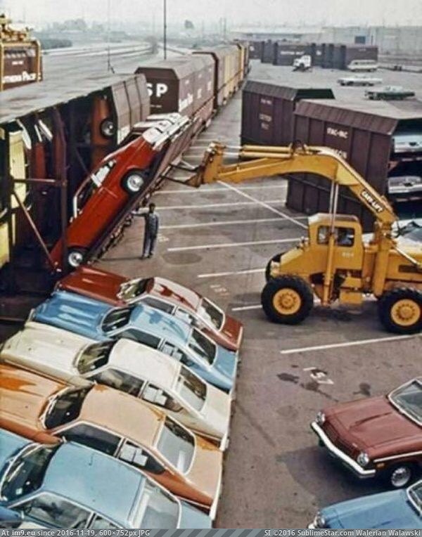[Pics] Car delivery in the 70's (in My r/PICS favs)