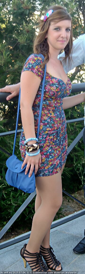 Rocio Granado Rodriguez tight (in Instant Upload)