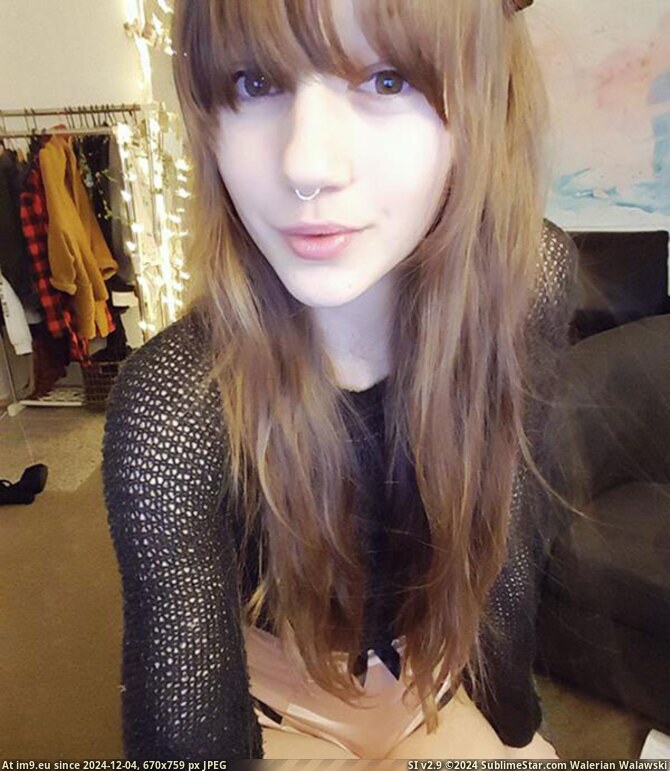 Sexy Selfie Nudes 43 (Cute Teen Amateur Softcore) (in Cute Teen Amateur Softcore (Sexy Selfie Nudes))