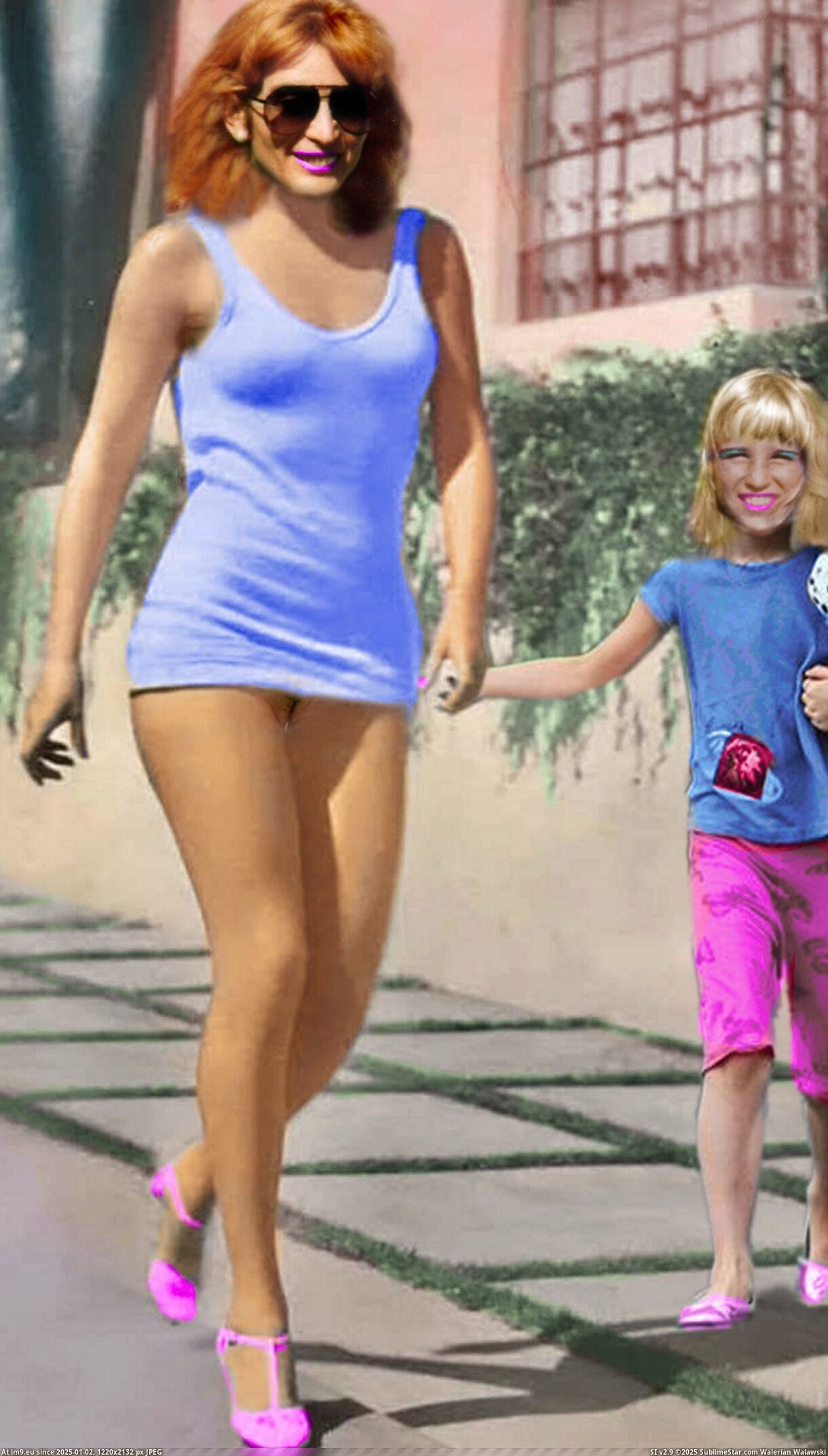 Streetwalk with daughter and no panties (in Andreaslut)