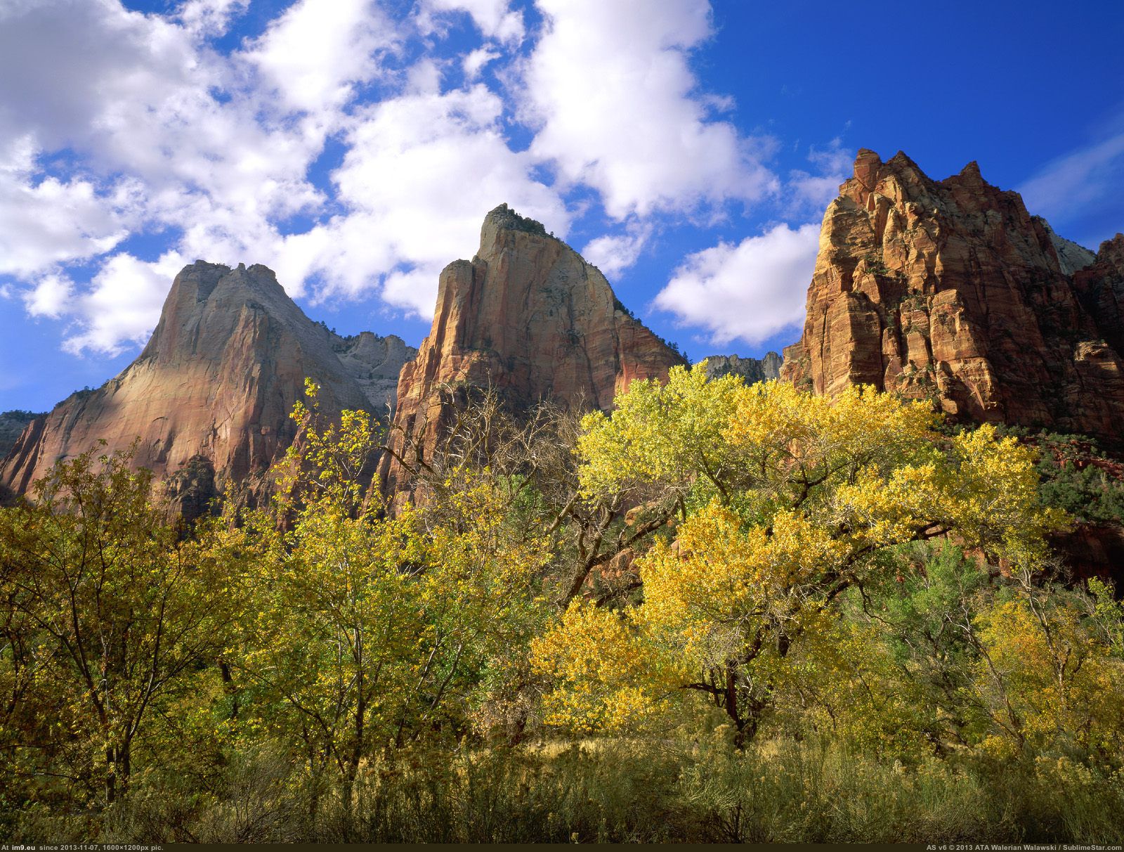 Three Patriarchs Zion National Park Normal (HD wallpaper) (in Amazing HD Wallpapers)