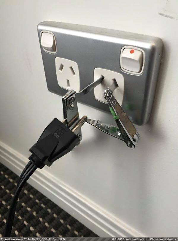 [Wtf] DIY Charger (in My r/WTF favs)