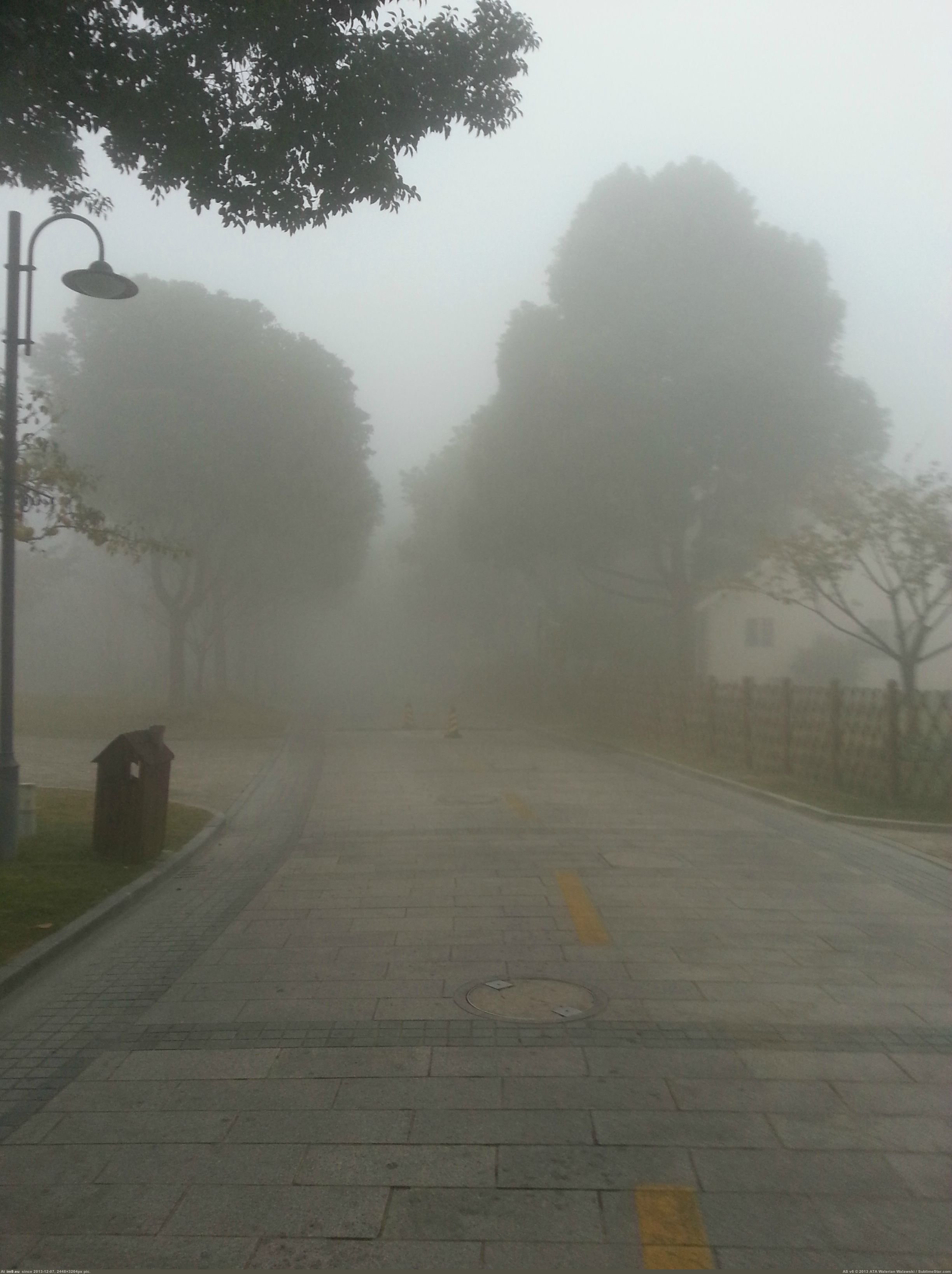 [Wtf] I'm a student expat in Shanghai from Canada, and here's some more pictures of the pollution. 10 (in My r/WTF favs)
